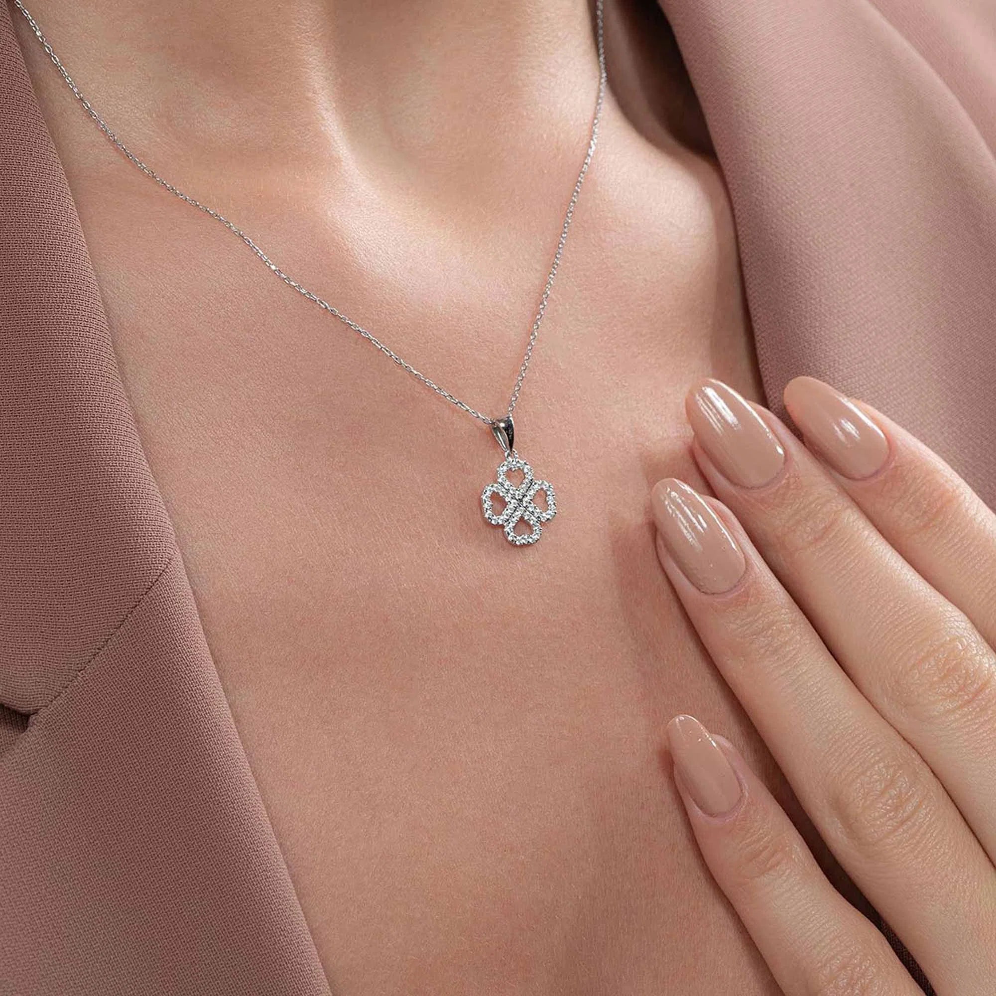0,24 Karat Fantezi Pırlanta Kolye